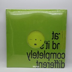 VINYL Charli XCX: Brat And It’s Completely Different – 2 Green LP NEW / SEALED