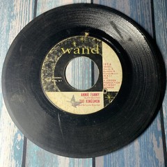 THE KINGSMEN ANNIE FANNY & GIVE HER LOVIN GARAGE ROCK NM VINYL 45