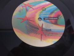 ULTRA VIVID SCENE Staring At The Sun 12″ (1990 BAD 0004) Nice 4AD 4 Track 12″